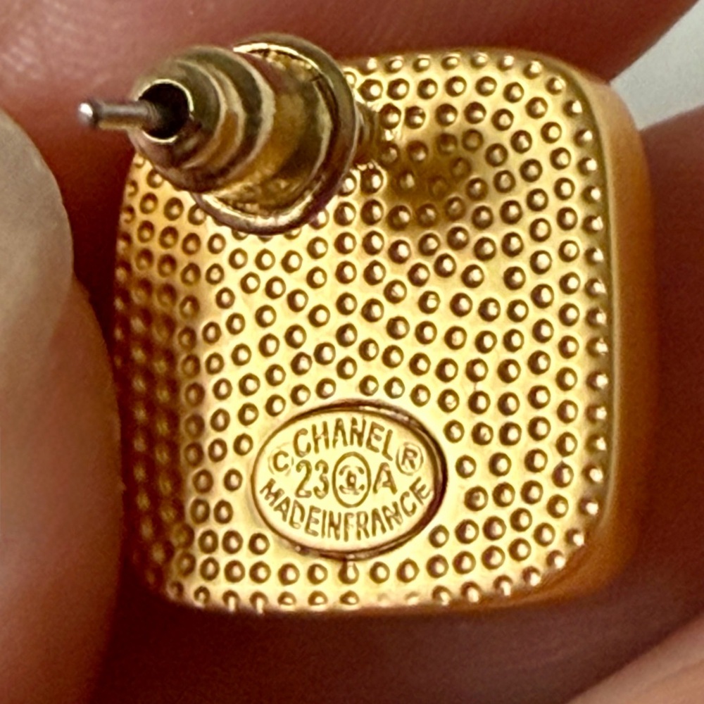 CHANEL Gold and Cream Square Earrings - Picture 8 of 15